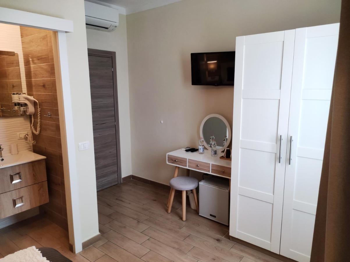 Pisa City Lodge Luaran gambar
