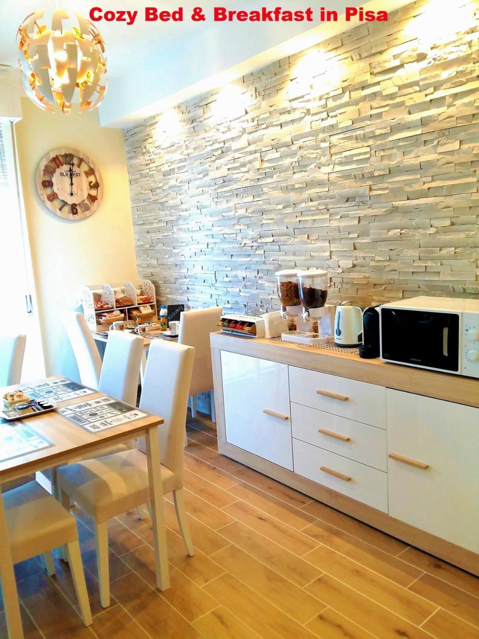 Pisa City Lodge Luaran gambar