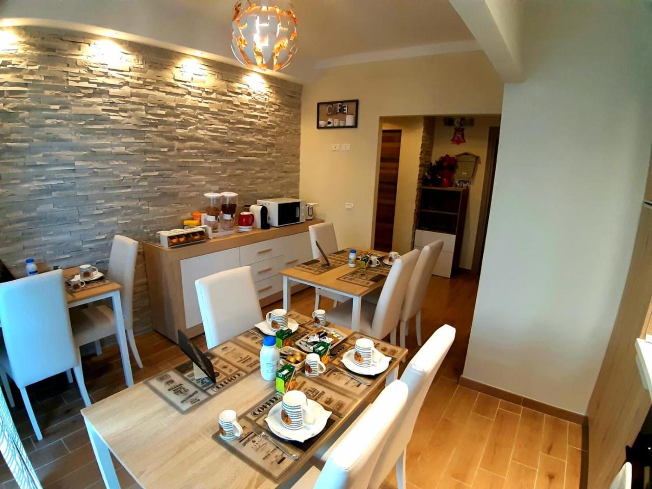 Pisa City Lodge Luaran gambar